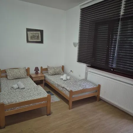 Apartment Prenociste Aurelia